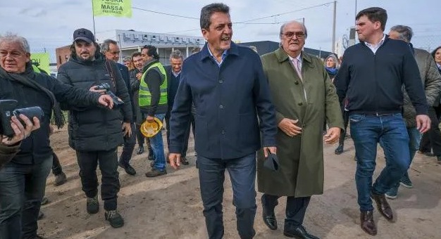 Massa convocará a un "gobierno de unidad" con "radicales y peronistas que están en el PRO"