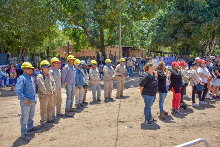 El Gobierno dio inicio a obras de infraestructura por más de 294 millones de pesos en barrio Parcela 37 de Tartagal