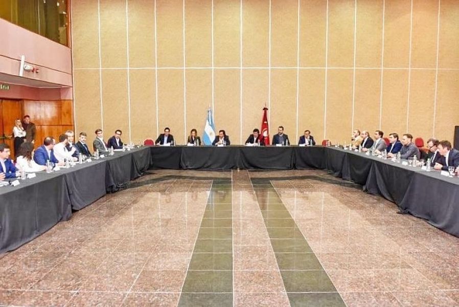El gobernador Sáenz convocó a una reunión con operadores de la Cuenca NOA