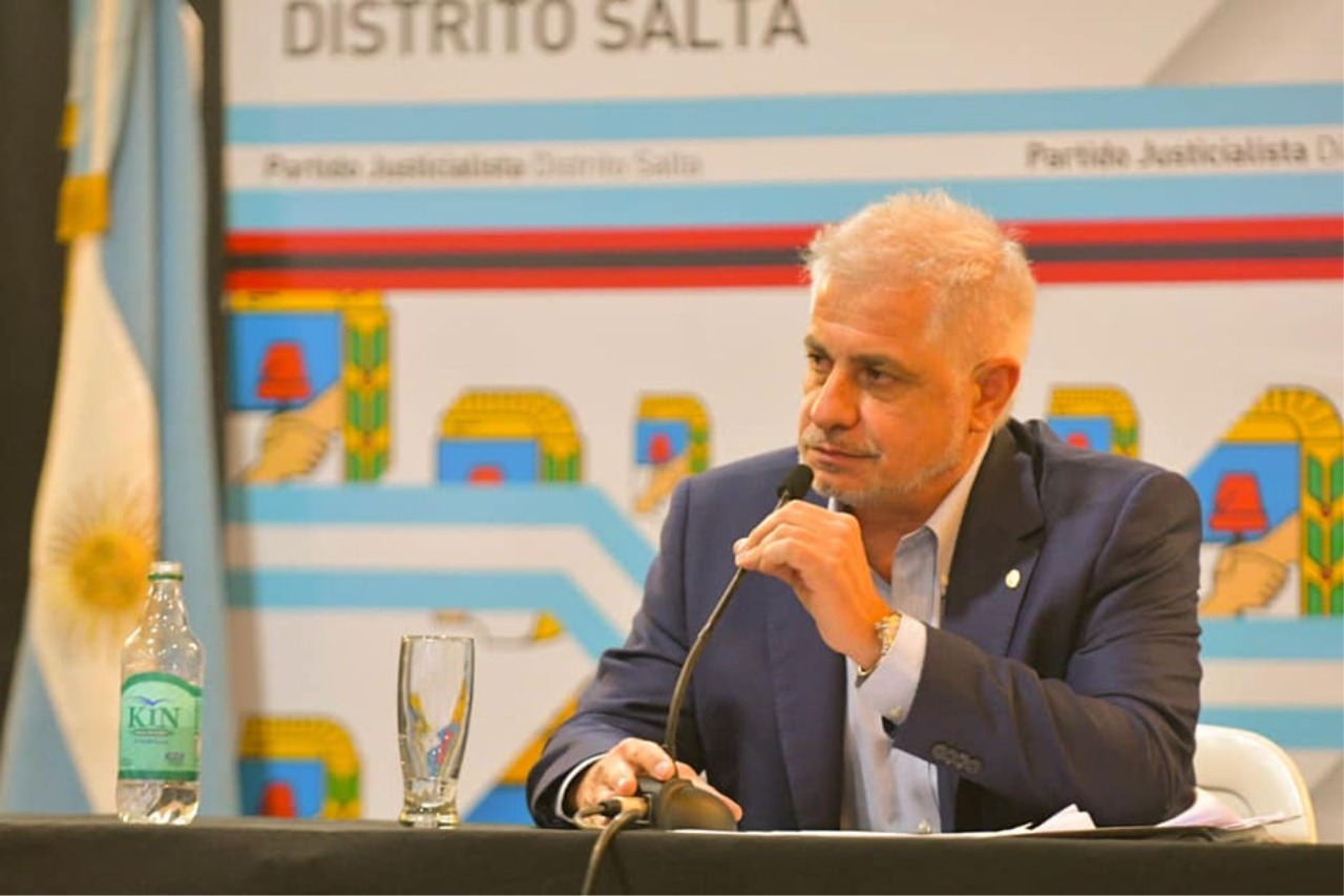 Outes: “a partir de hoy caminemos juntos con unidad y compromiso militante”