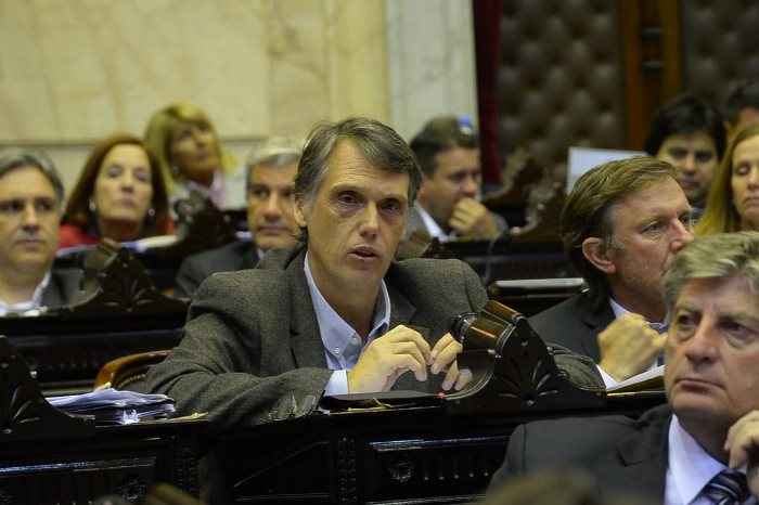 Diputados nacionales extrañan el federalismo de Kosiner en la bancada
