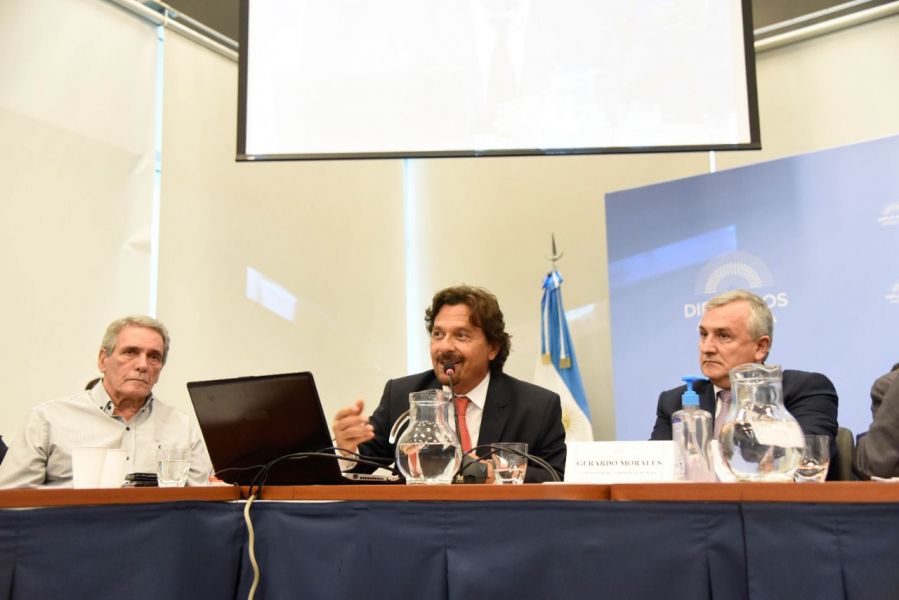 Acuerdo con el FMI: Sáenz consideró que hay que cumplir las deudas y dar continuidad institucional